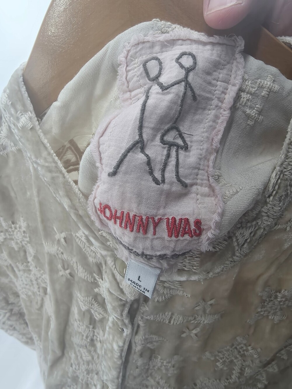 Johnny Was Tunic Top Beige Embroidered Snowflake Pearl Snap Size L - Picture 6 of 7
